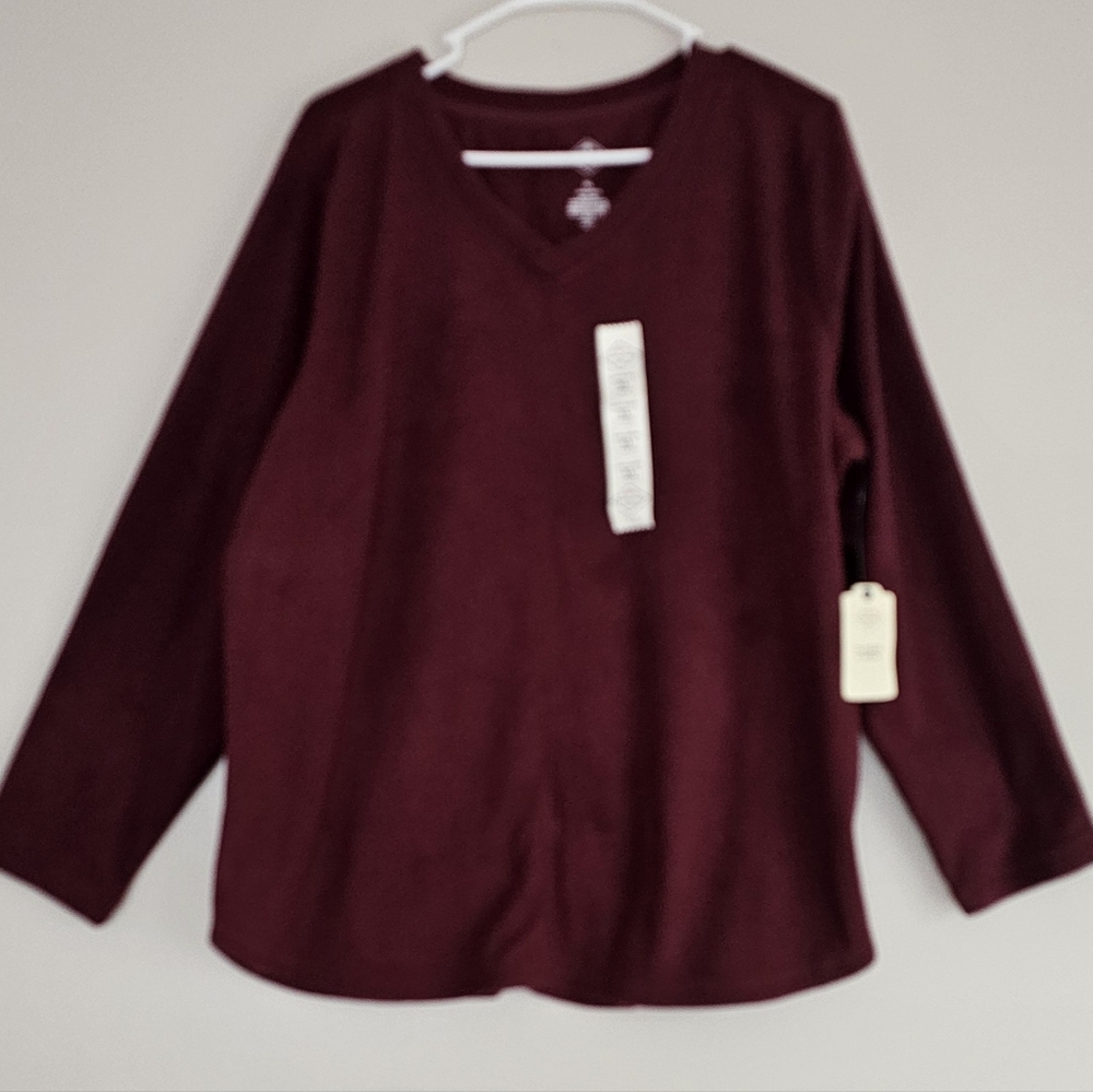 St. John's Bay Long Sleeve Fleece